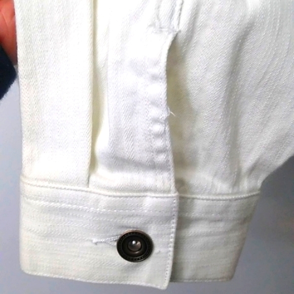 Denim & Co. Embroidered Classic Denim Jacket, XL, NWoT - Picture 6 of 10